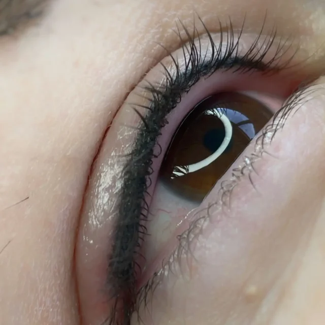 melbourne permanent eyeliner tattooing