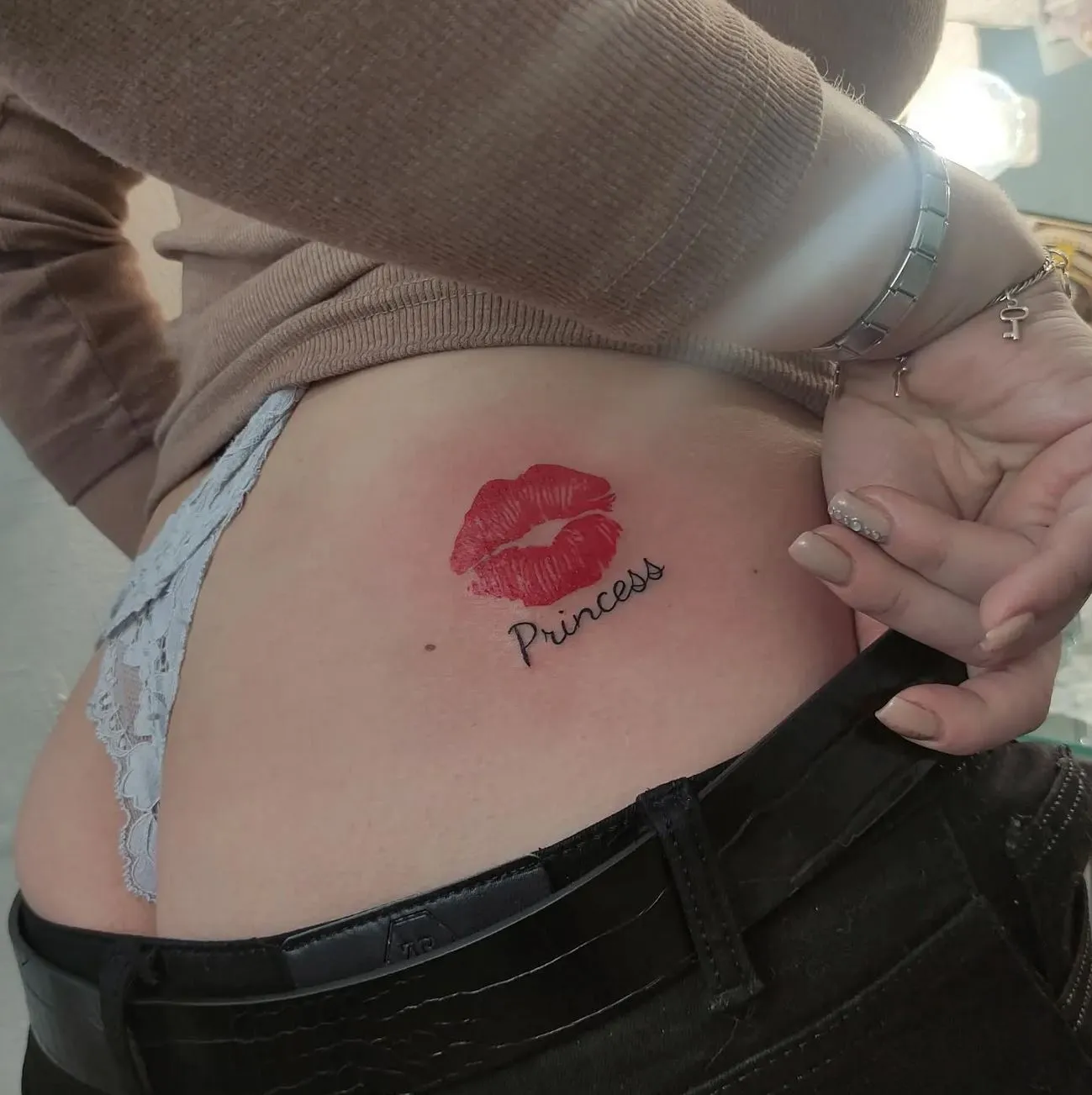 How Dermatologists View Tattoos
