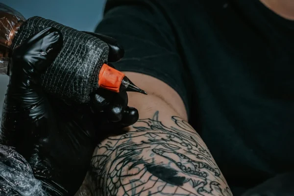 can you donate blood if u have tattoos